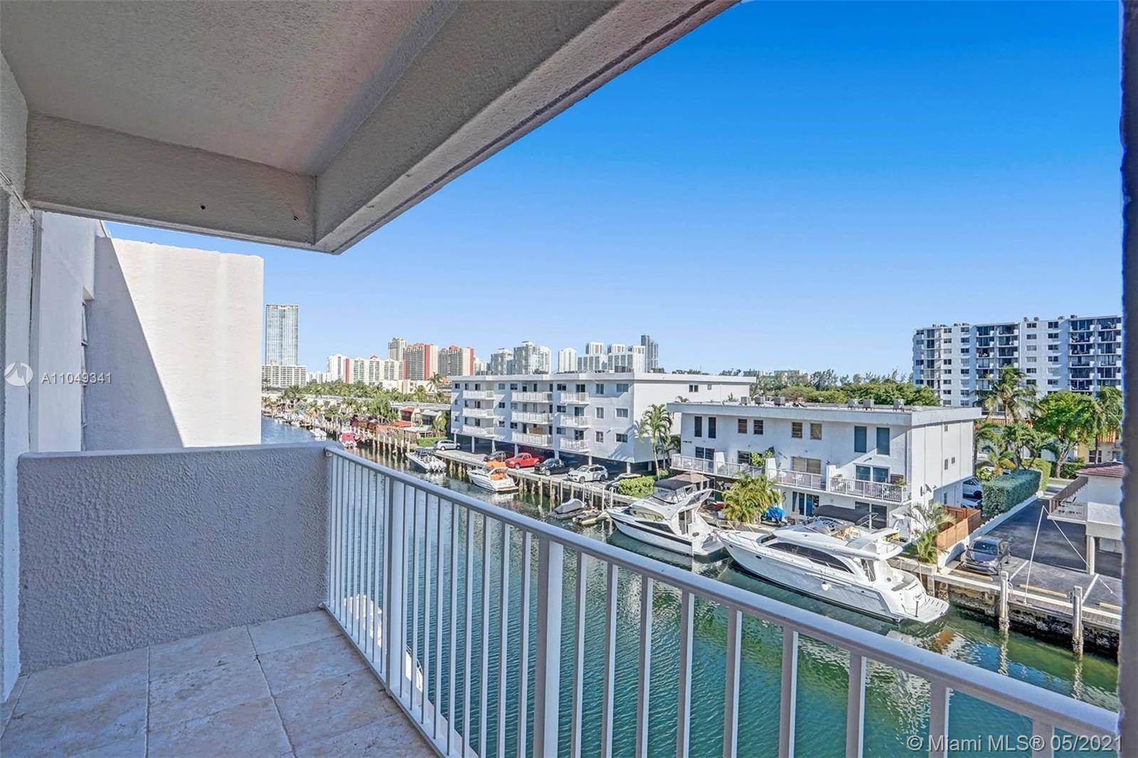 3716 NE 168th St #407, North Miami Beach, FL 33160