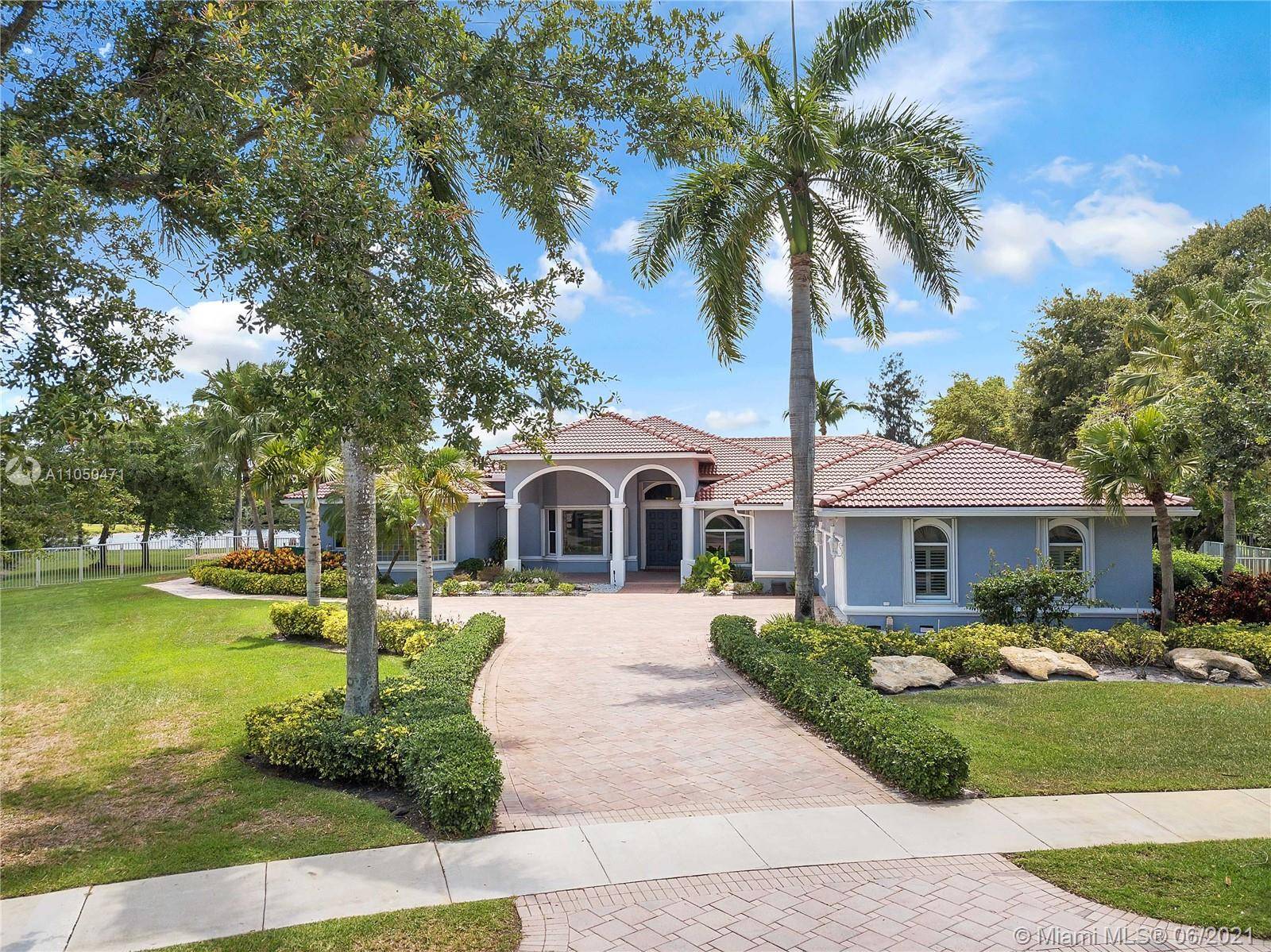 2599 SW 105th Ter, Davie, FL 33324