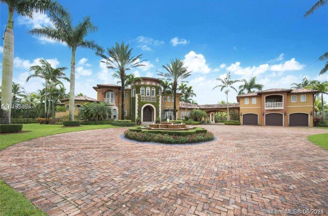 14949 SW 184th Ave, Miami, FL 33196