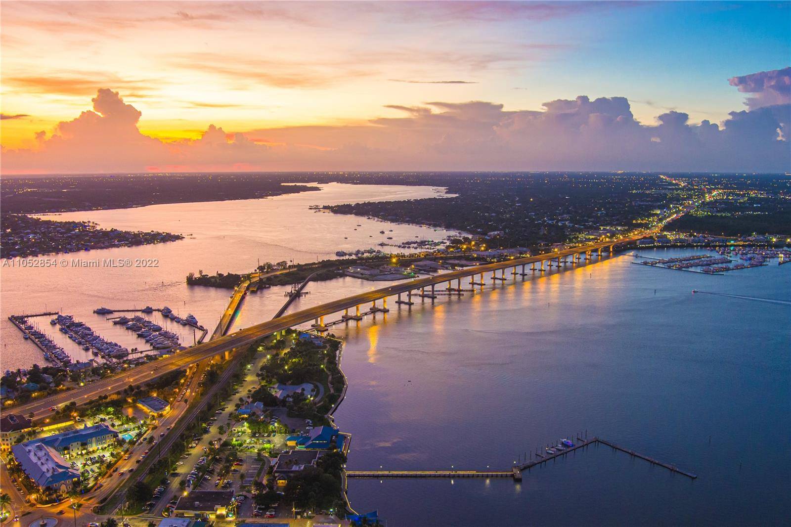 Stuart, FL 34994,41 SW Seminole #410