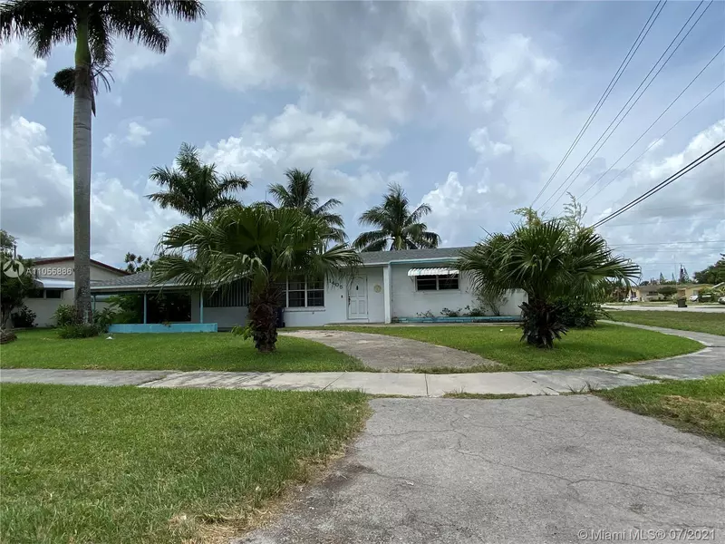 1405 NW 10th St, Homestead, FL 33030