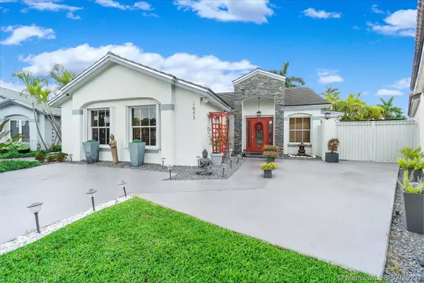 1053 NW 133rd Ct, Miami, FL 33182