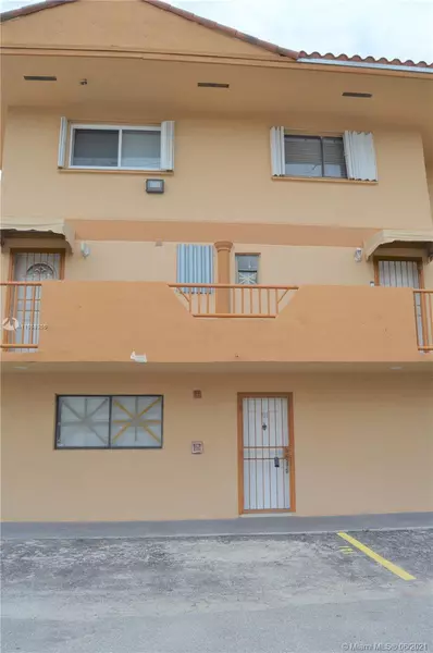 230 W 68th St #101, Hialeah, FL 33014