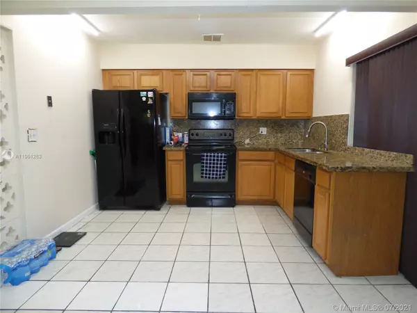 North Miami Beach, FL 33162,830 NE 182nd St