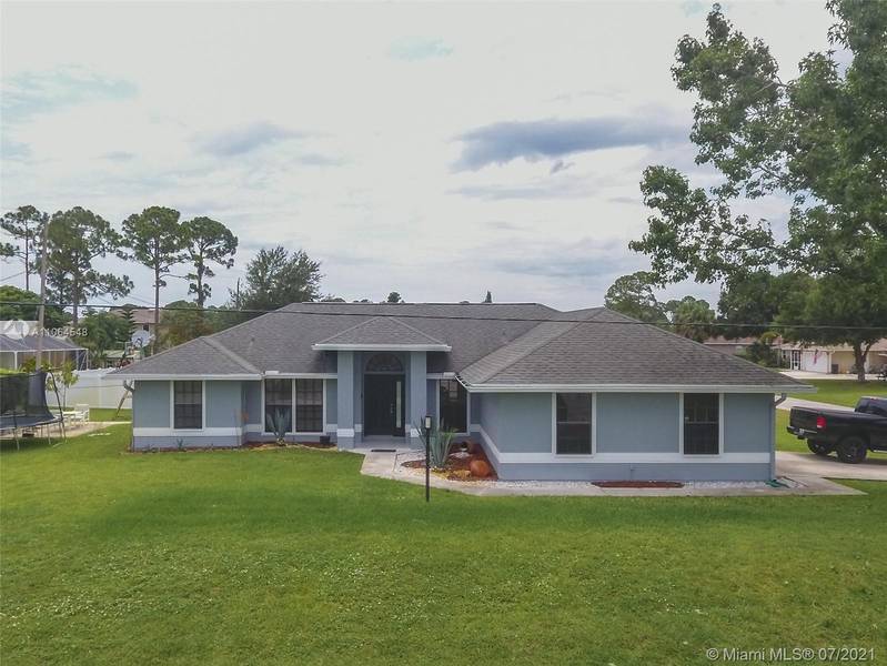 1999 SW Delmonico Ave, Port St. Lucie, FL 34953