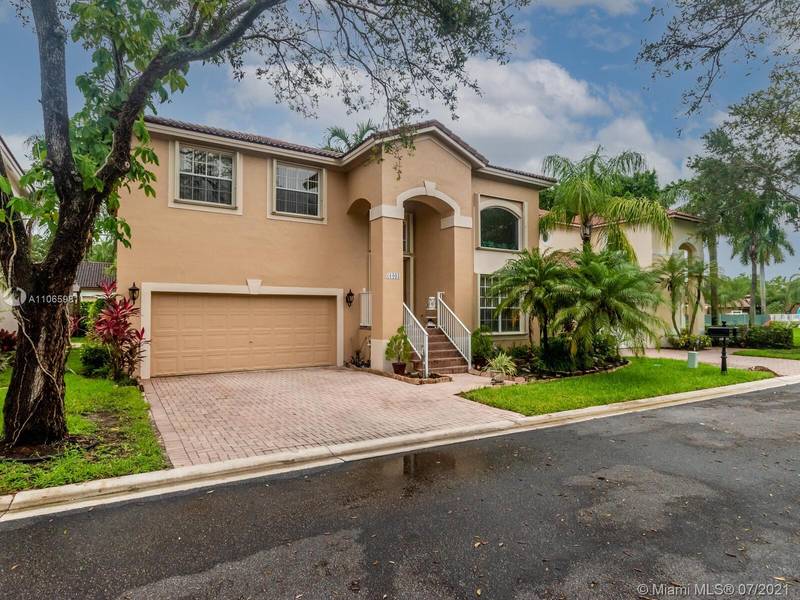 16003 Opal Creek Dr, Weston, FL 33331