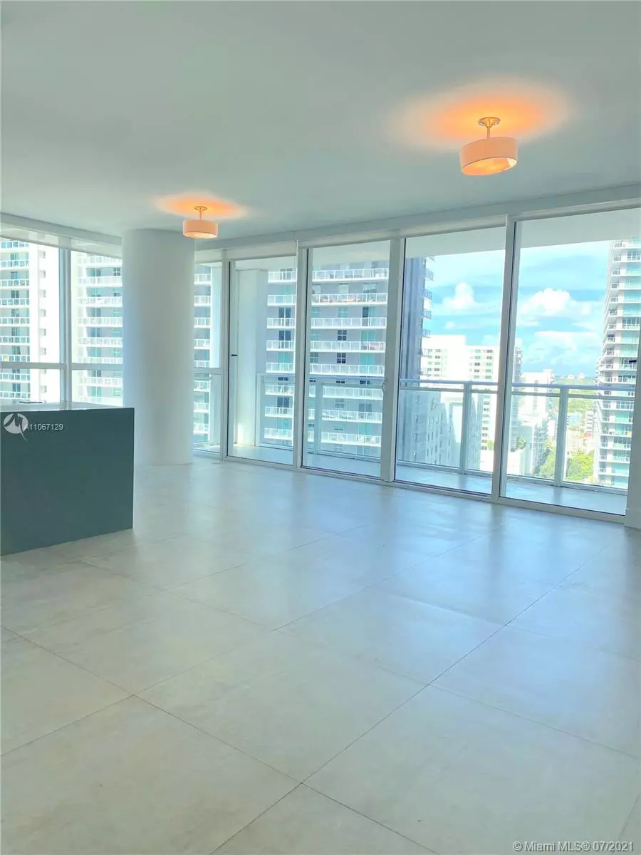 Miami, FL 33131,1080 Brickell Ave #1701