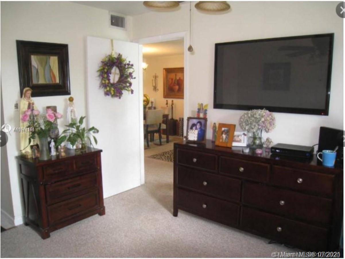 Pembroke Pines, FL 33027,1300 SW 130th Ave #408F
