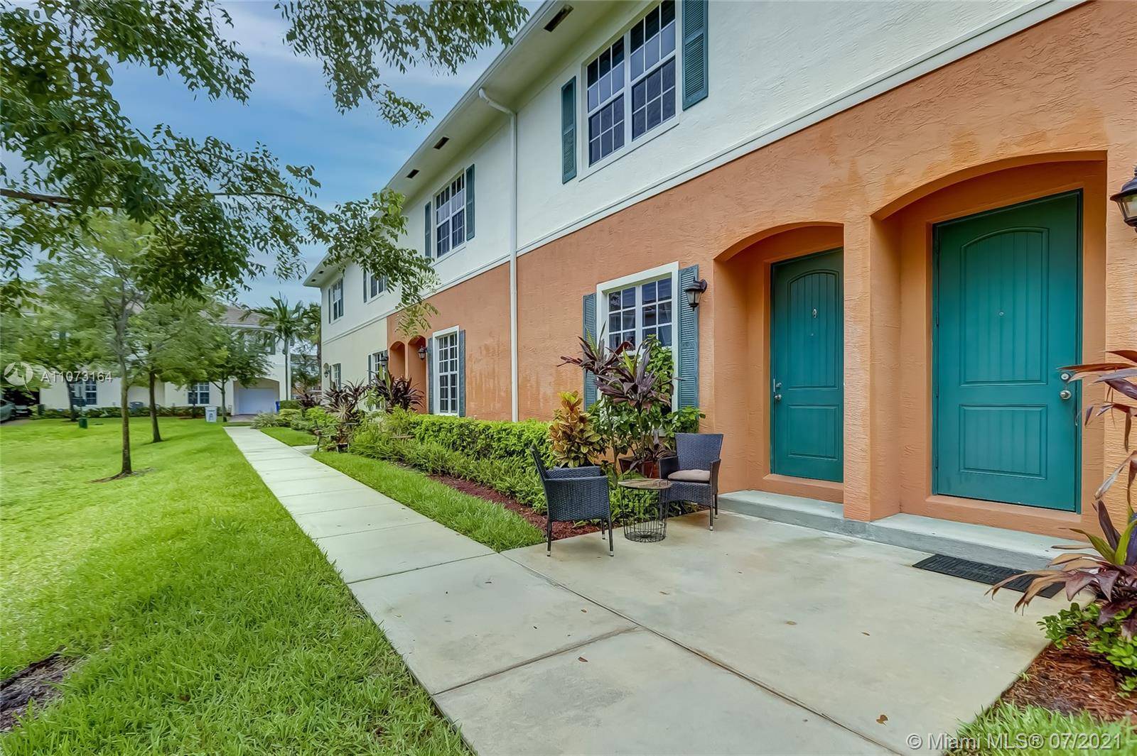 713 SW 2nd Ln #713, Pompano Beach, FL 33060