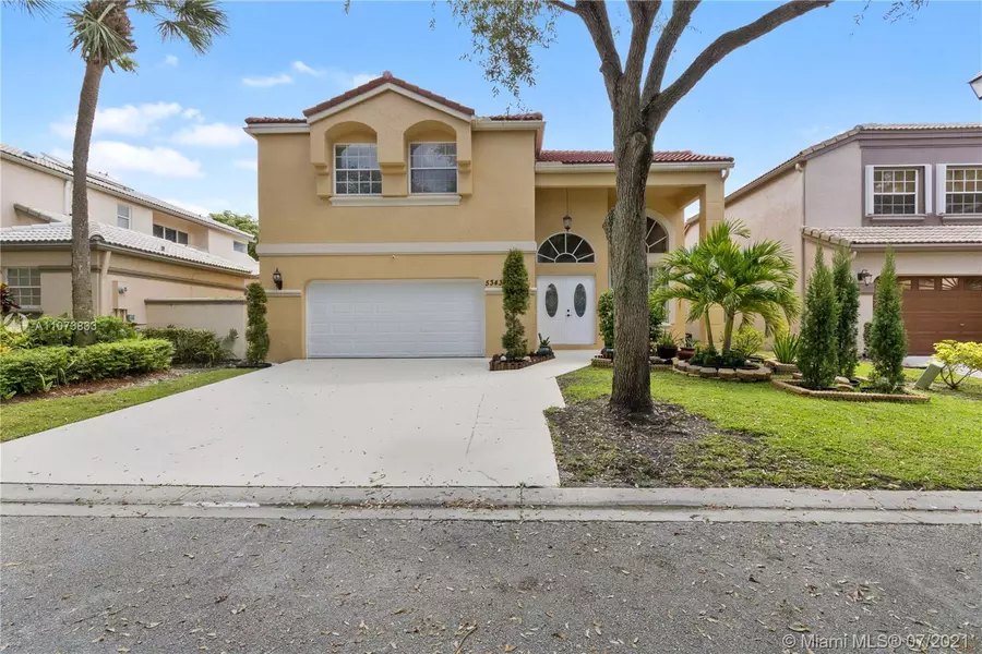 5343 NW 106th Dr, Coral Springs, FL 33076