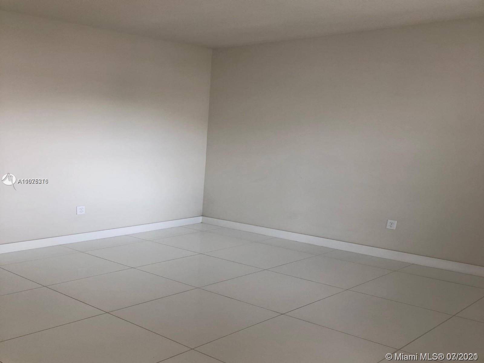 Doral, FL 33178,7805 NW 104th Ave #34