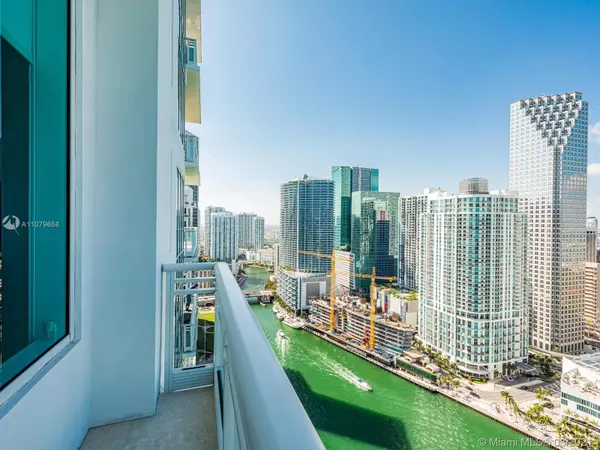 Miami, FL 33131,900 Brickell Key Blvd #3102