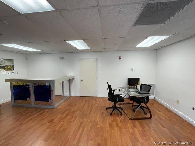 Medley, FL 33178,11413 NW 122nd St #16