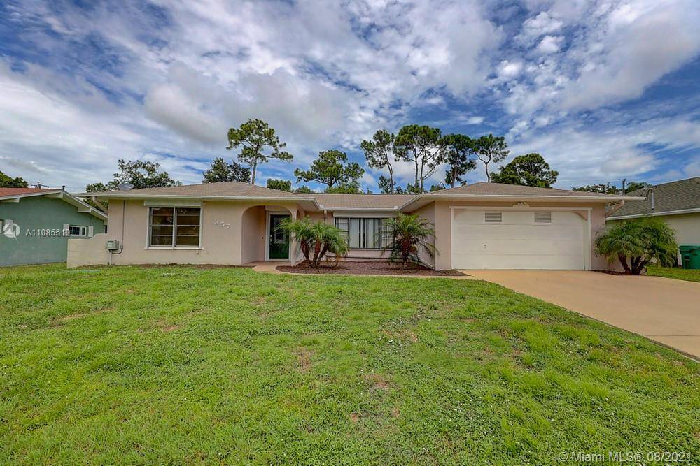 357 SE Greenway TER #357, Port St. Lucie, FL 34983