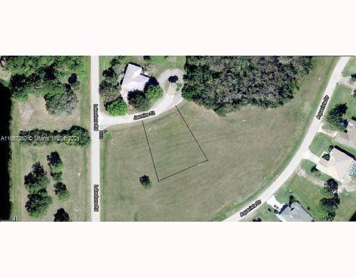 6300 ANNONA, Sebring, FL 33857