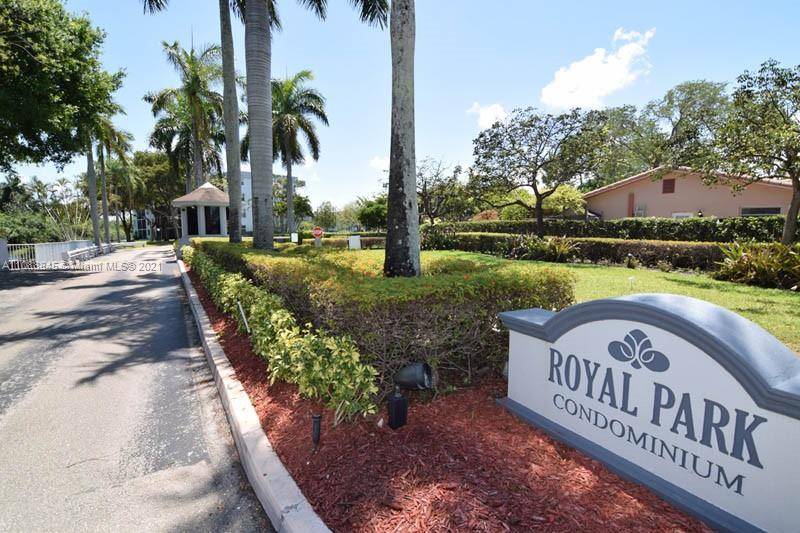 113 Royal Park Dr #3H, Oakland Park, FL 33309