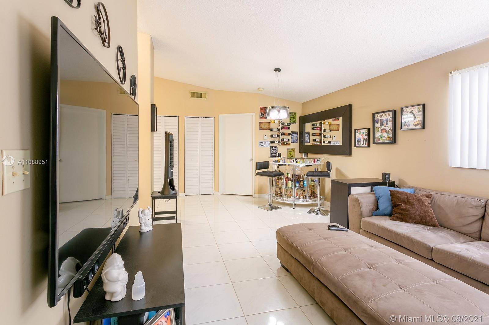 Miami, FL 33193,7611 SW 153rd Ct #207