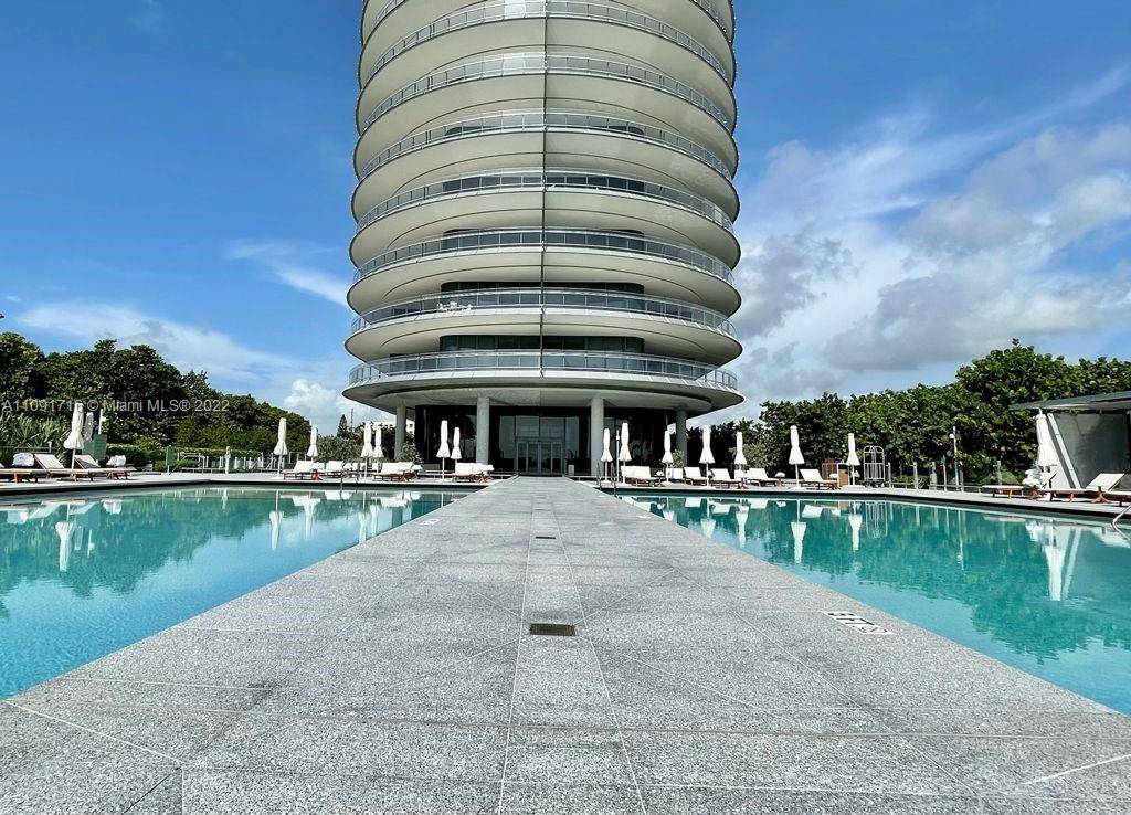 8701 Collins Ave #1005, Miami Beach, FL 33154