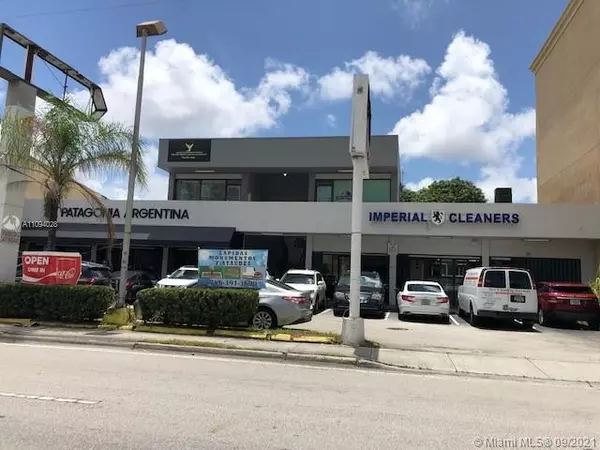 4800 NW 7th St, Miami, FL 33126