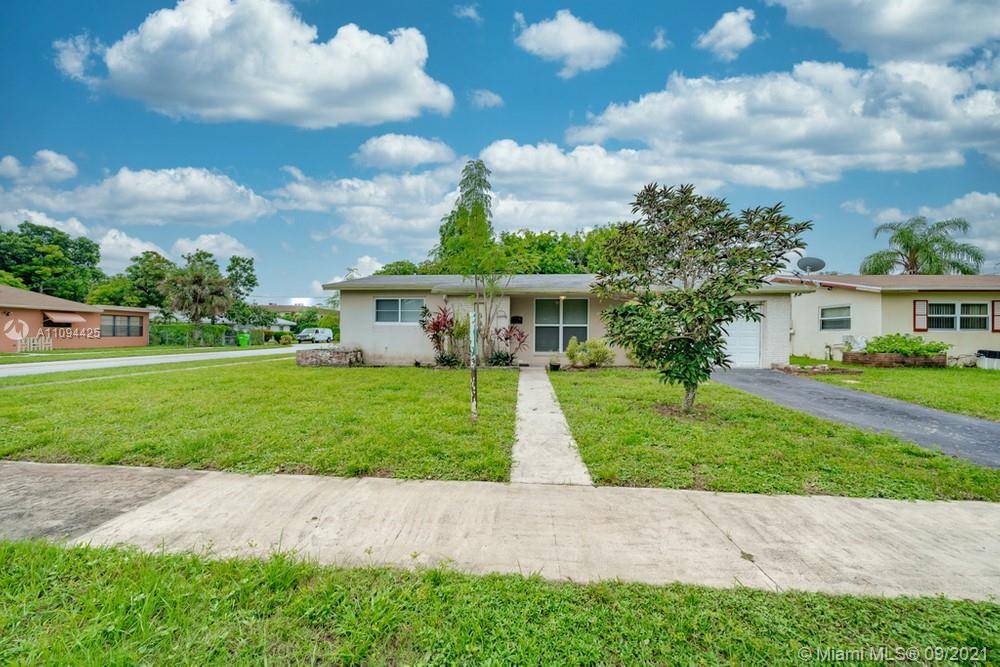 5900 NW 18th CT #5900, Sunrise, FL 33313