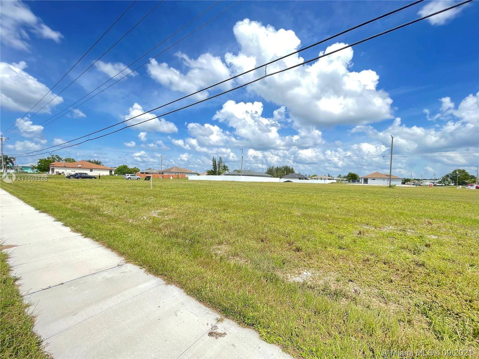 Cape Coral, FL 33993,123 Chiquita Blvd N