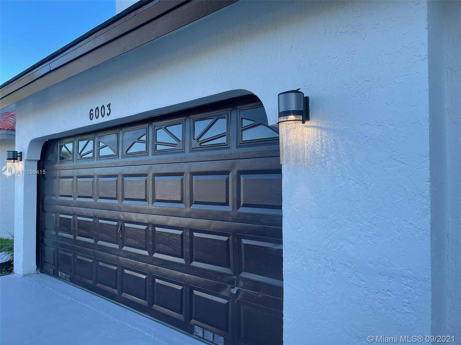 Miami, FL 33193,6003 SW 154th Ct