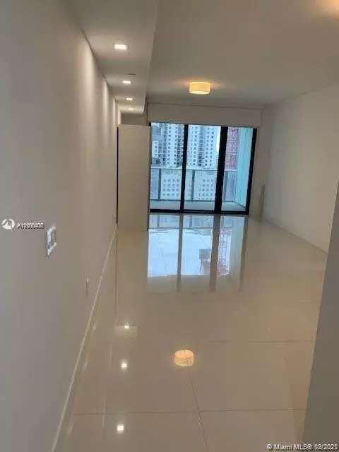 Miami, FL 33131,1010 Brickell Ave #1710