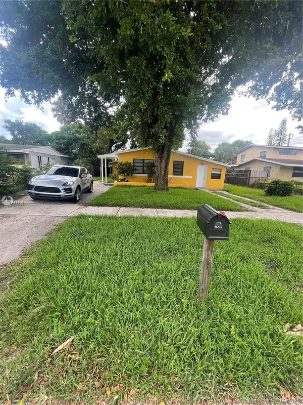 Lauderhill, FL 33311,3380 NW 8th Pl