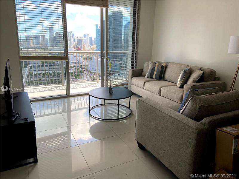 1750 N Bayshore Dr #3106, Miami, FL 33132