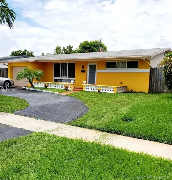 8571 NW 24th Pl, Sunrise, FL 33322