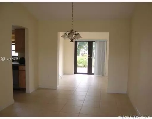 Pembroke Pines, FL 33024,8350 NW 7th St