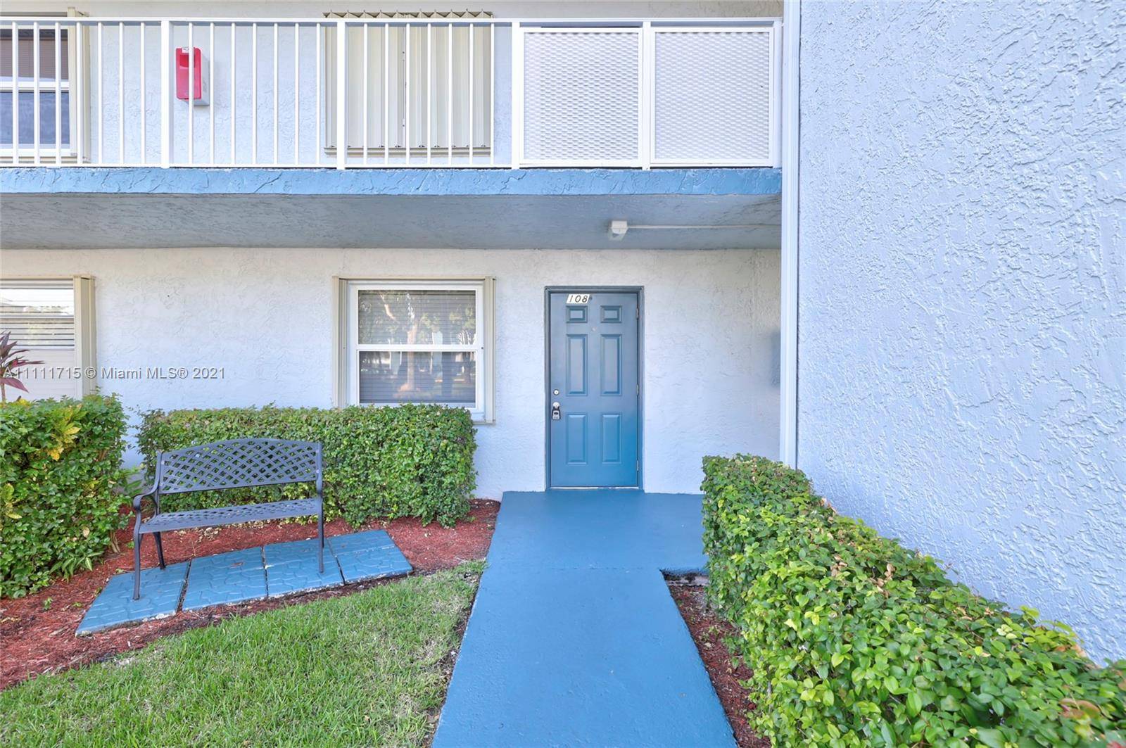 Margate, FL 33063,7688 NW 18th St #108