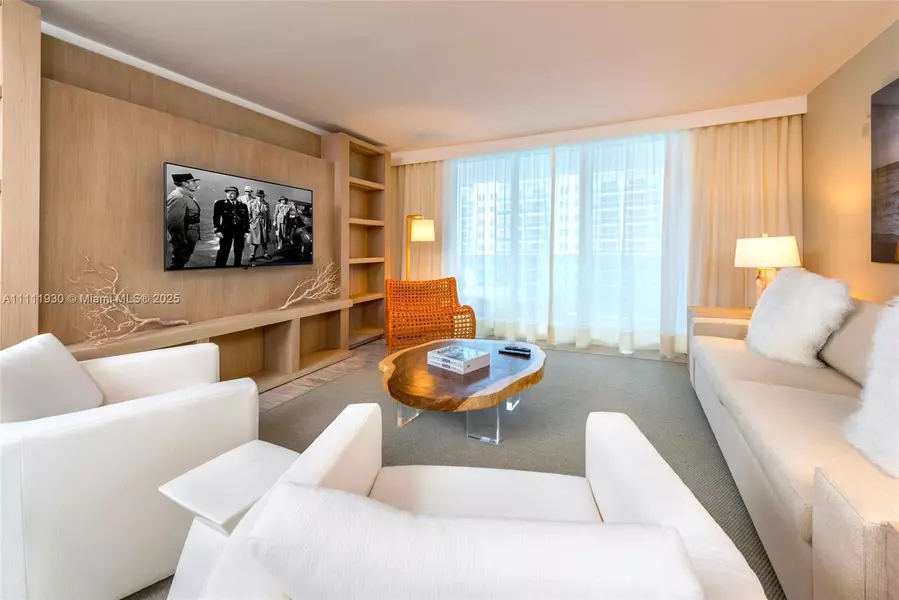 102 24th St #1106, Miami Beach, FL 33139