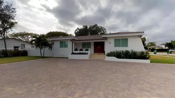 Miami, FL 33165,9898 SW 32nd St