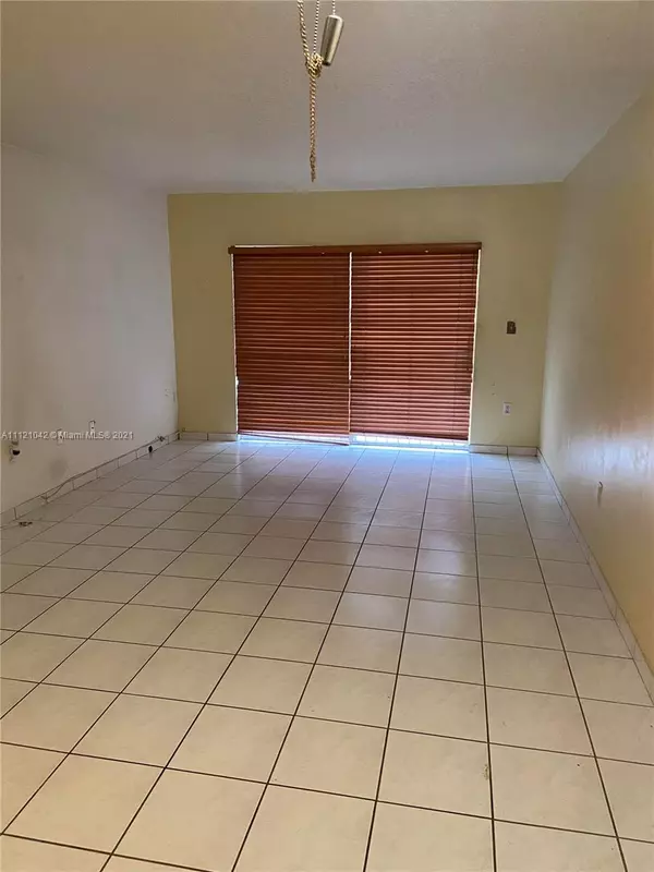 Hialeah, FL 33010,600 SE 9th Ct #104