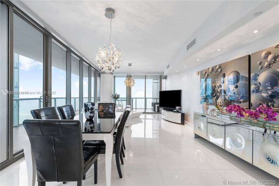 17121 Collins Ave #1208, Sunny Isles Beach, FL 33160