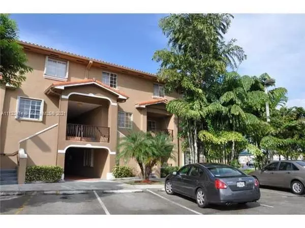 17455 NW 75th Pl #101, Hialeah, FL 33015