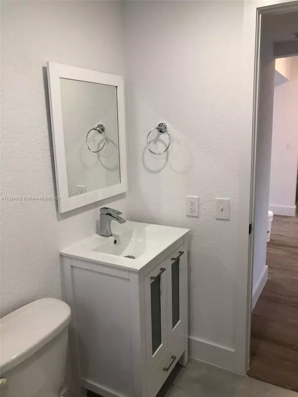 Miami, FL 33135,3401 SW 12th ST