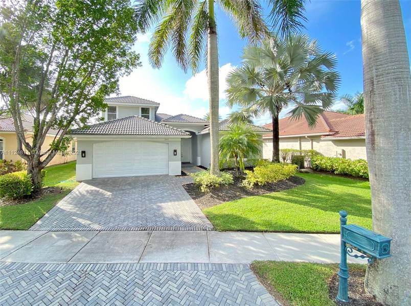 2012 Harbor View Cir, Weston, FL 33327