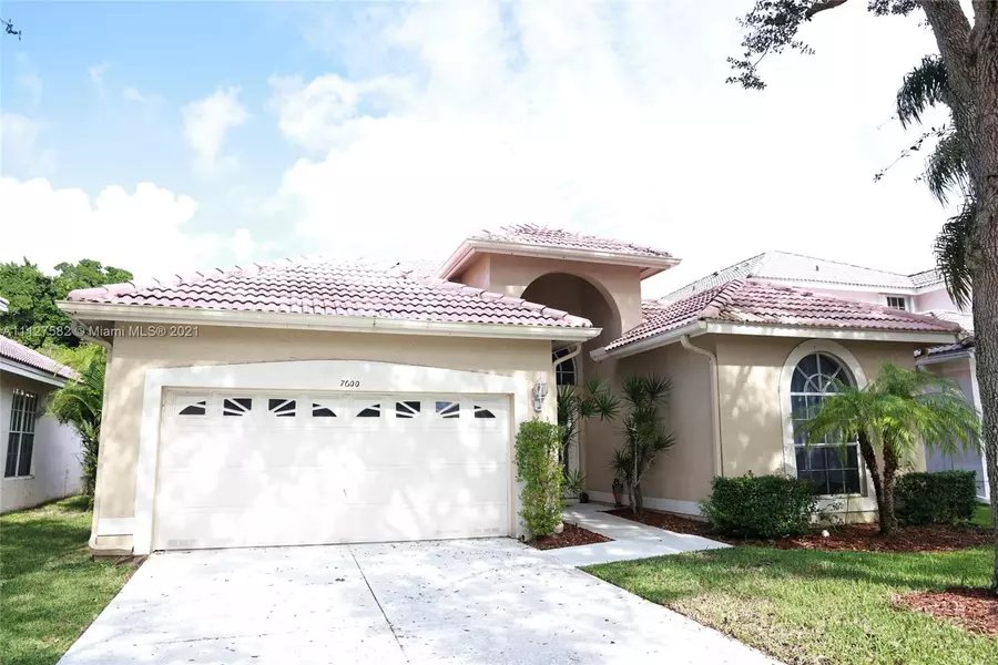 7600 NW 29th St, Margate, FL 33063