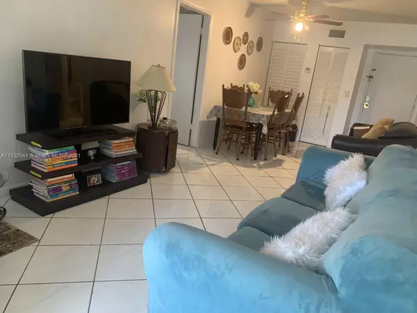 Homestead, FL 33033,488 NE 18th Ave #104