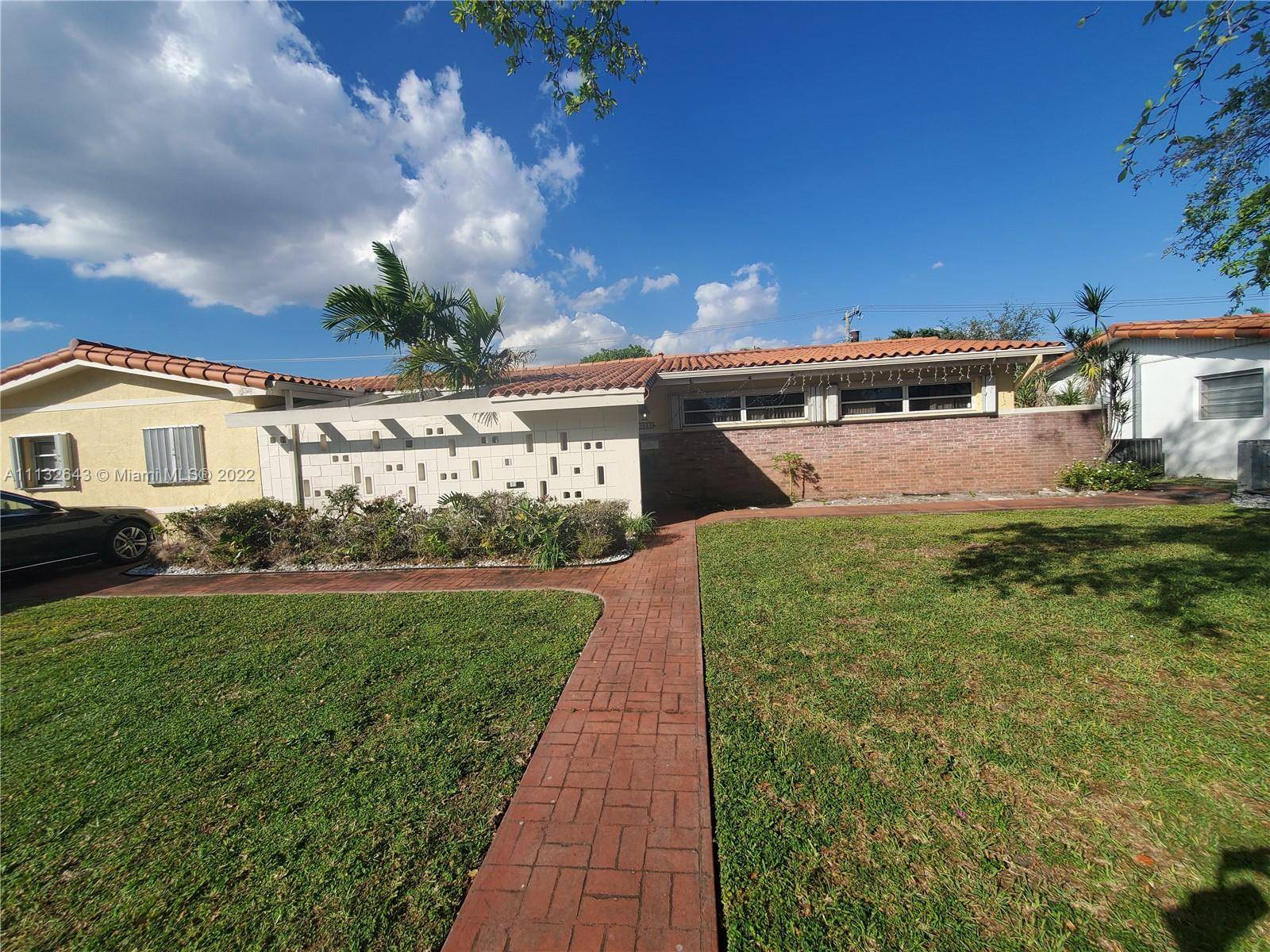 8955 SW 56th Ter, Miami, FL 33173