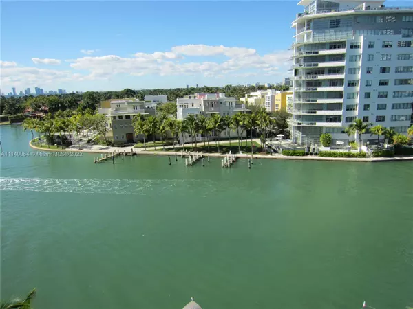 Miami Beach, FL 33140,5970 Indian Creek Dr #402