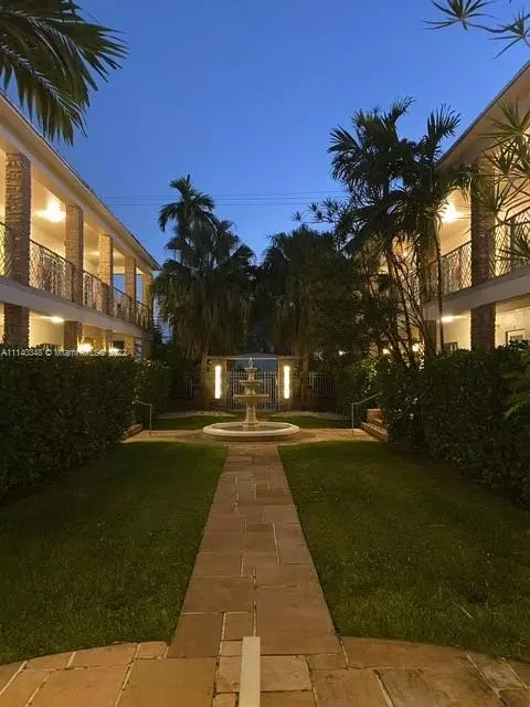 2131 Calais Dr #10, Miami Beach, FL 33141