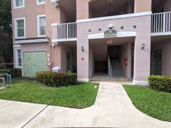 Coral Springs, FL 33067,6572 W Sample Rd #6572