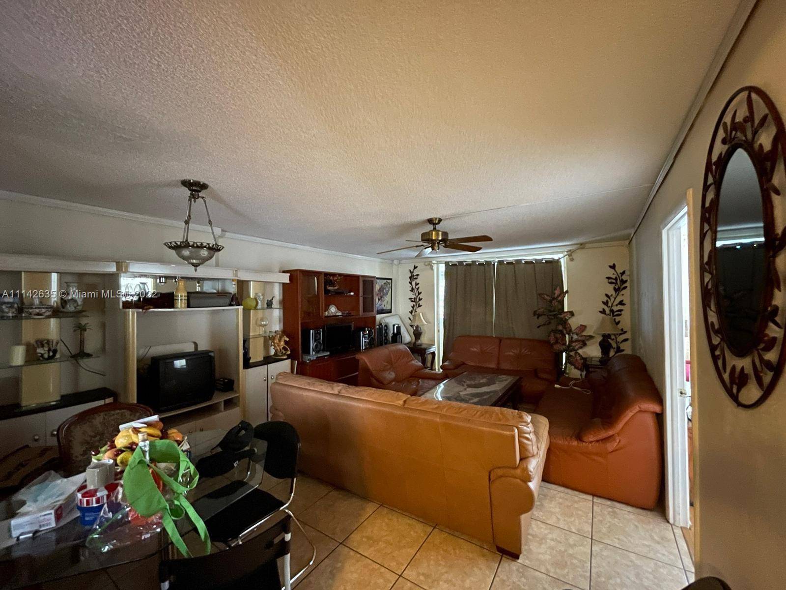 North Miami Beach, FL 33162,16410 Miami Dr #606