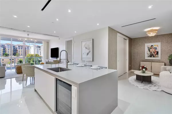 200 SE Mizner Blvd #504, Boca Raton, FL 33432