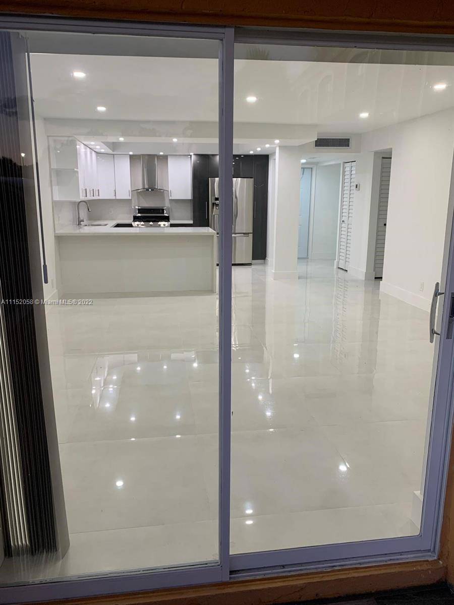 Hialeah, FL 33015,17901 NW 68th Ave #S104