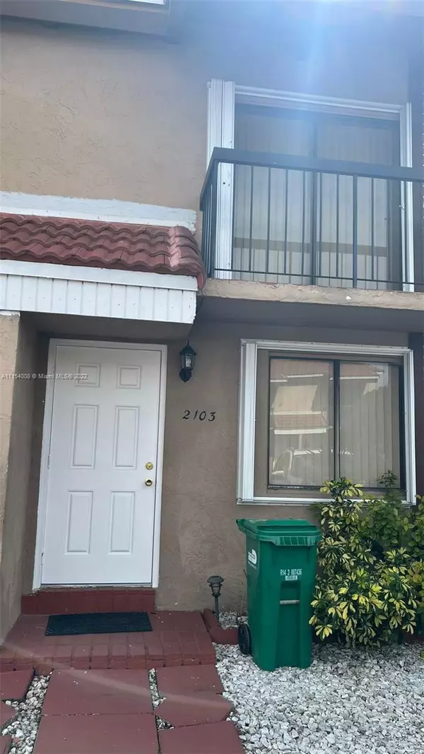 1803 SW 107th Ave #2103, Miami, FL 33165