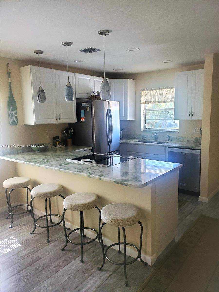 Stuart, FL 34996,2929 SE Ocean Blvd. #119-6